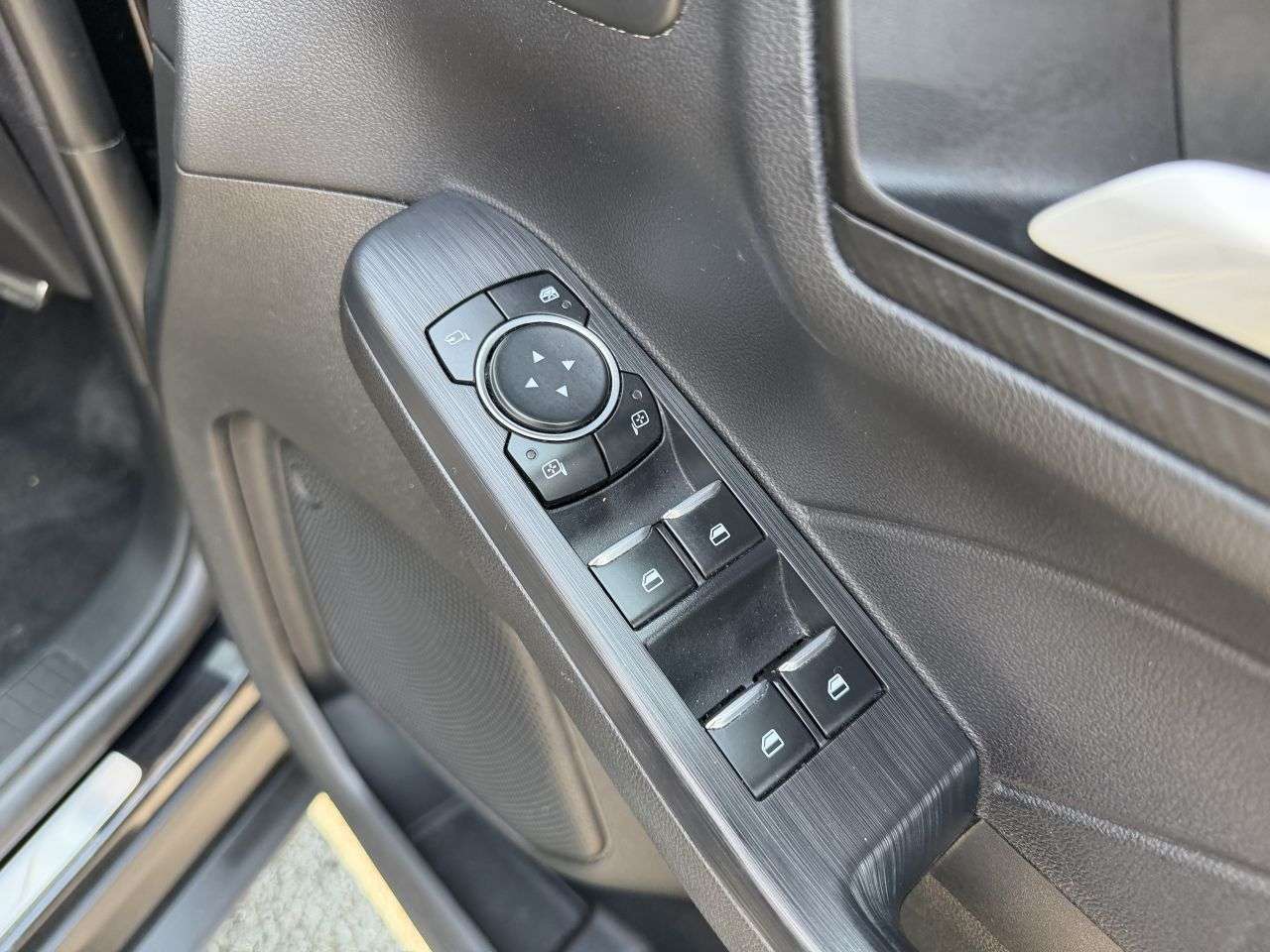 2025 FORD KUGA 2025 FORD KUGA
