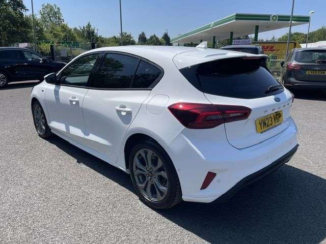 2023 FORD FOCUS 2023 FORD FOCUS