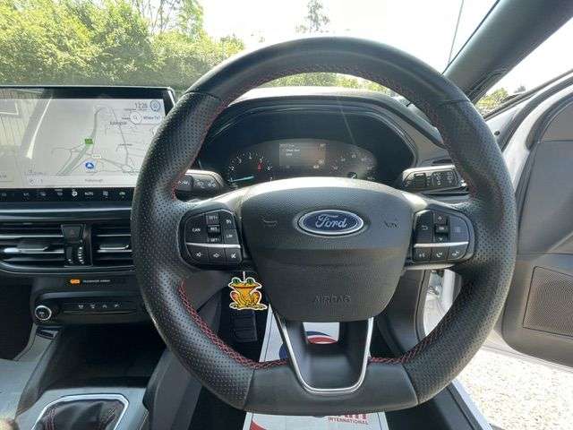 2023 FORD FOCUS 2023 FORD FOCUS