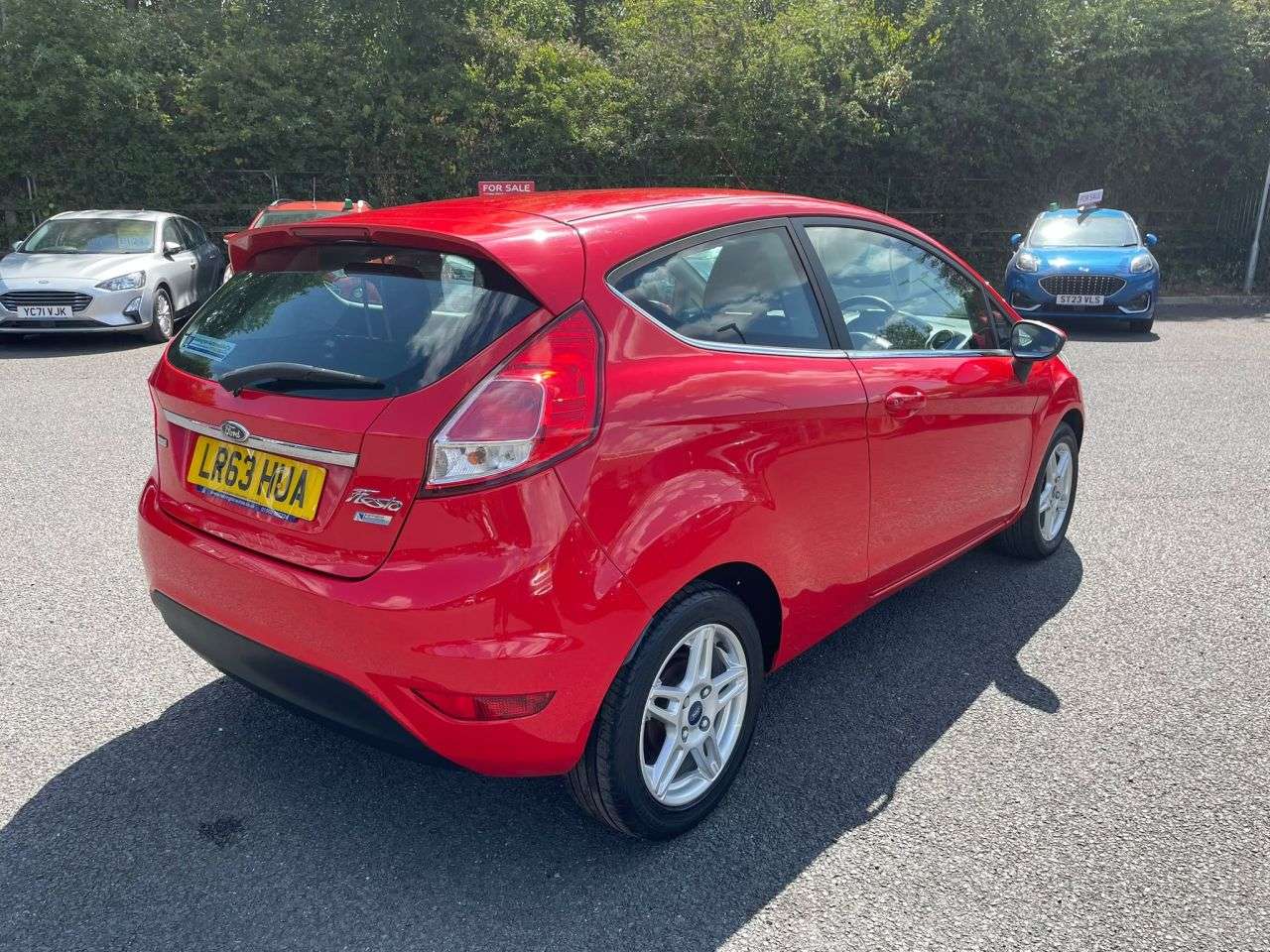 A 2013 FORD FIESTA 1.0 ZETEC 100 3DR A 2013 FORD FIESTA 1.0 ZETEC 100 3DR