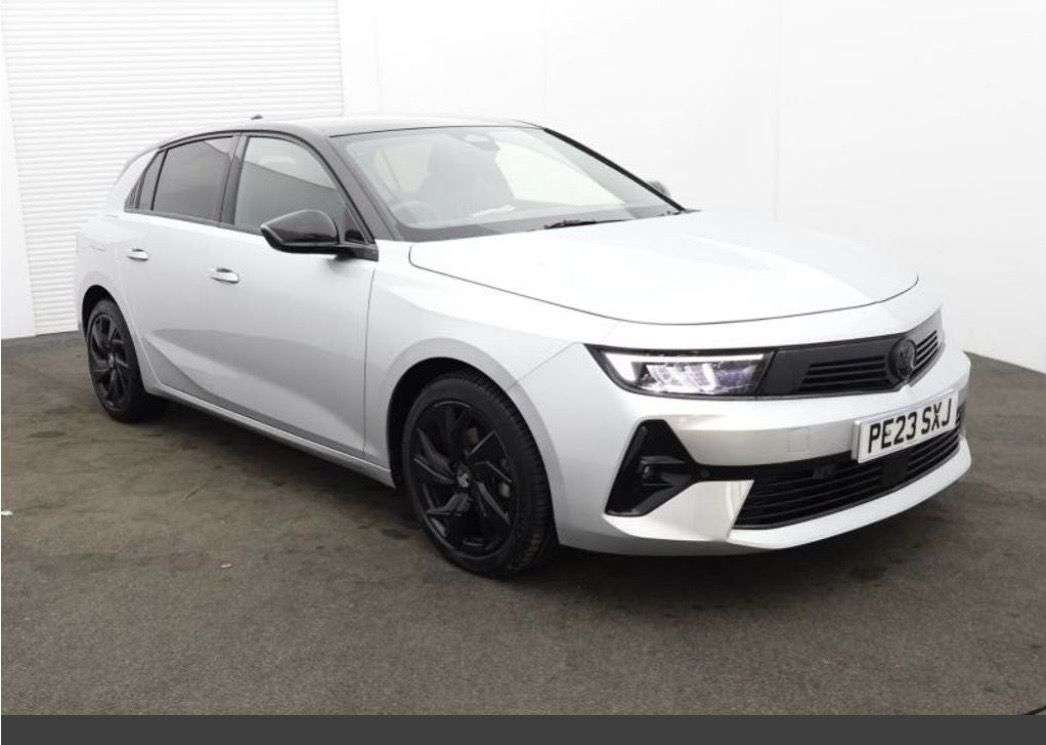 A 2023 VAUXHALL ASTRA 1.2 Turbo GS Hatchback 5dr Petrol Auto Euro 6 (s/s) (130 ps) A 2023 VAUXHALL ASTRA 1.2 Turbo GS Hatchback 5dr Petrol Auto Euro 6 (s/s) (130 ps)