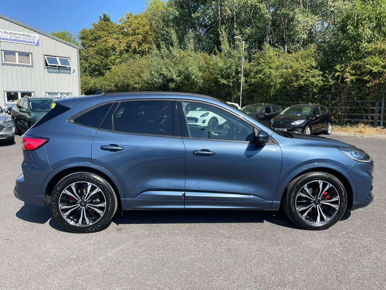 A 2023 FORD KUGA 2.5H ST LINE X EDITION HYBRID AUTOMATIC 190 A 2023 FORD KUGA 2.5H ST LINE X EDITION HYBRID AUTOMATIC 190