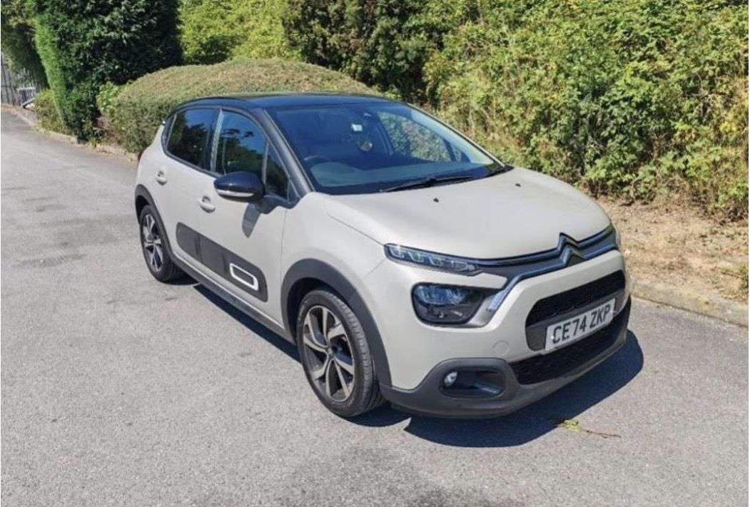 A 2024 CITROEN C3 1.2 PureTech MAX Hatchback 5dr Petrol EAT6 Euro 6 (s/s) (110 ps) A 2024 CITROEN C3 1.2 PureTech MAX Hatchback 5dr Petrol EAT6 Euro 6 (s/s) (110 ps)