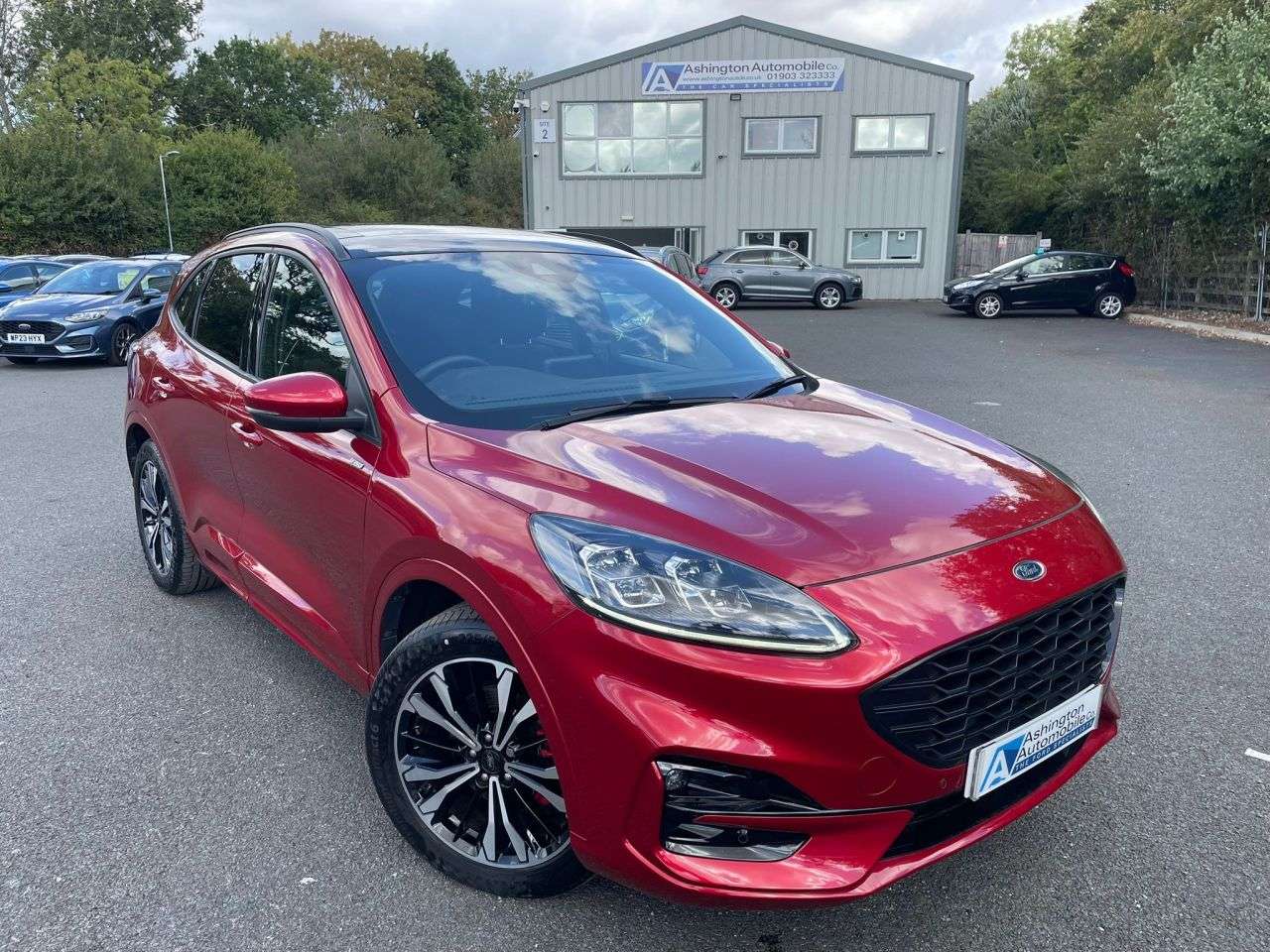 A 2023 FORD KUGA 2.5H ST LINE X EDITION HYBRID AUTOMAITC 190 A 2023 FORD KUGA 2.5H ST LINE X EDITION HYBRID AUTOMAITC 190