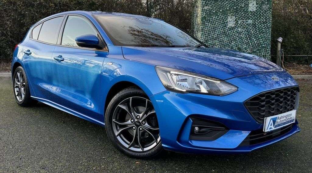 A 2019 FORD FOCUS 1.0 ST LINE 125 A 2019 FORD FOCUS 1.0 ST LINE 125