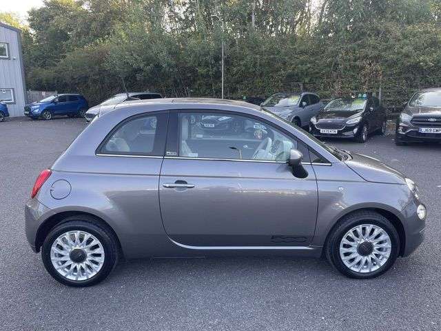 A 2018 FIAT 500 1.2 LOUNGE A 2018 FIAT 500 1.2 LOUNGE