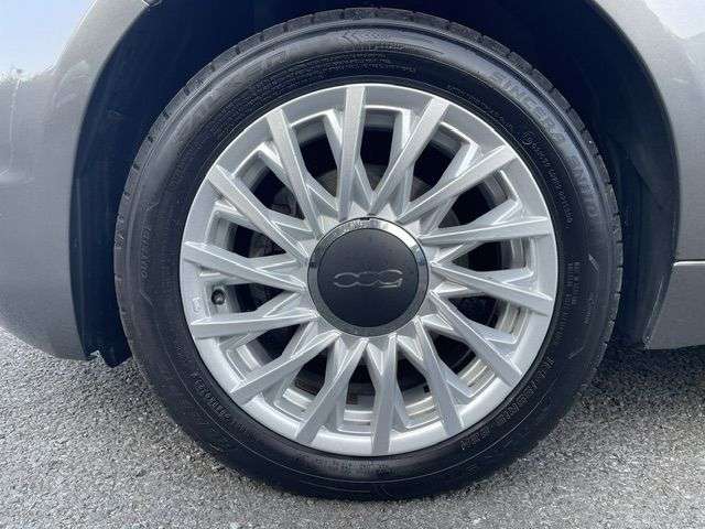2018 FIAT 500 2018 FIAT 500