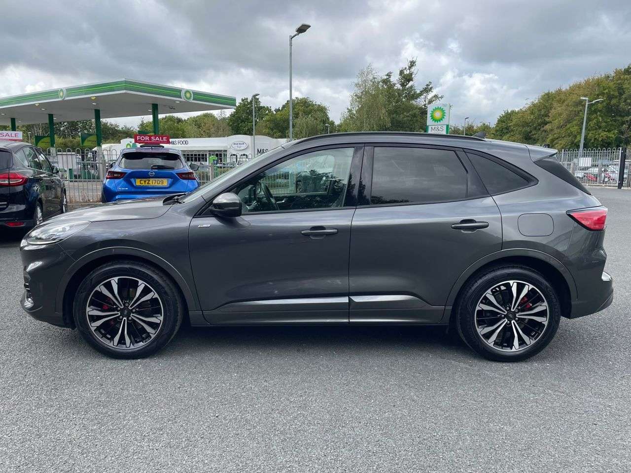 2023 FORD KUGA 2023 FORD KUGA