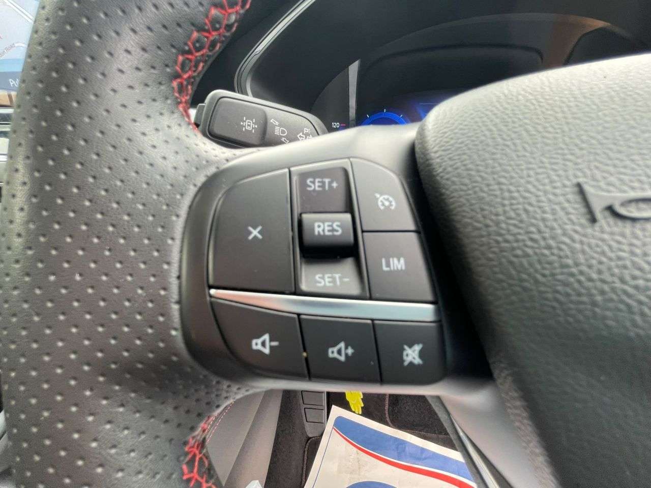 2023 FORD KUGA 2023 FORD KUGA