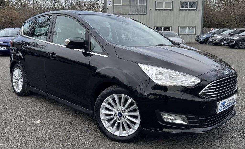 A 2017 FORD C-MAX 1.0 TITANIUM 125 A 2017 FORD C-MAX 1.0 TITANIUM 125