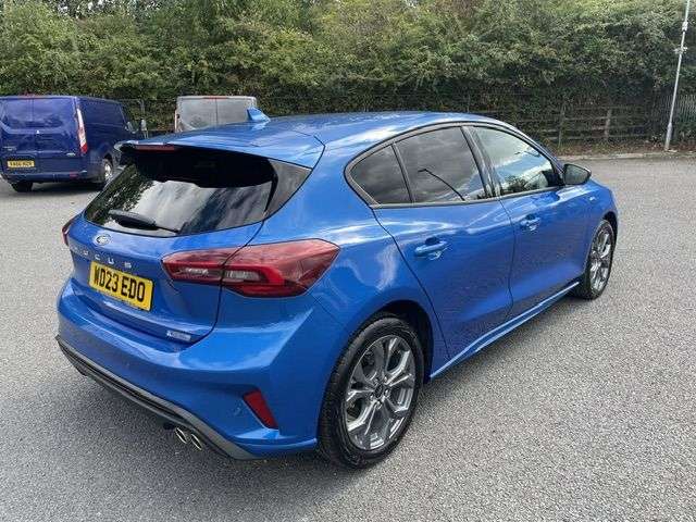 2023 FORD FOCUS 2023 FORD FOCUS