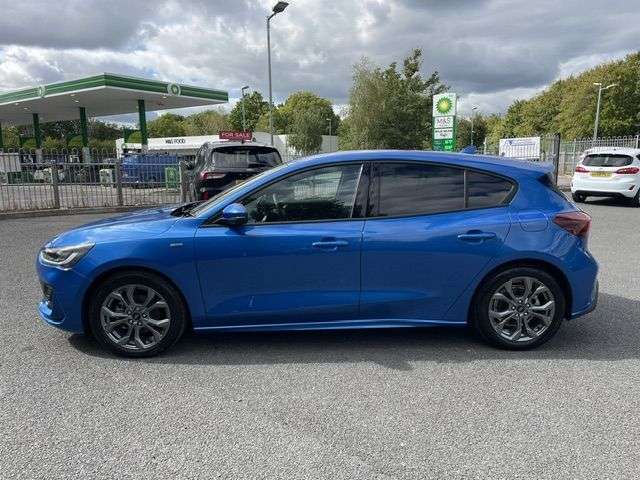 2023 FORD FOCUS 2023 FORD FOCUS