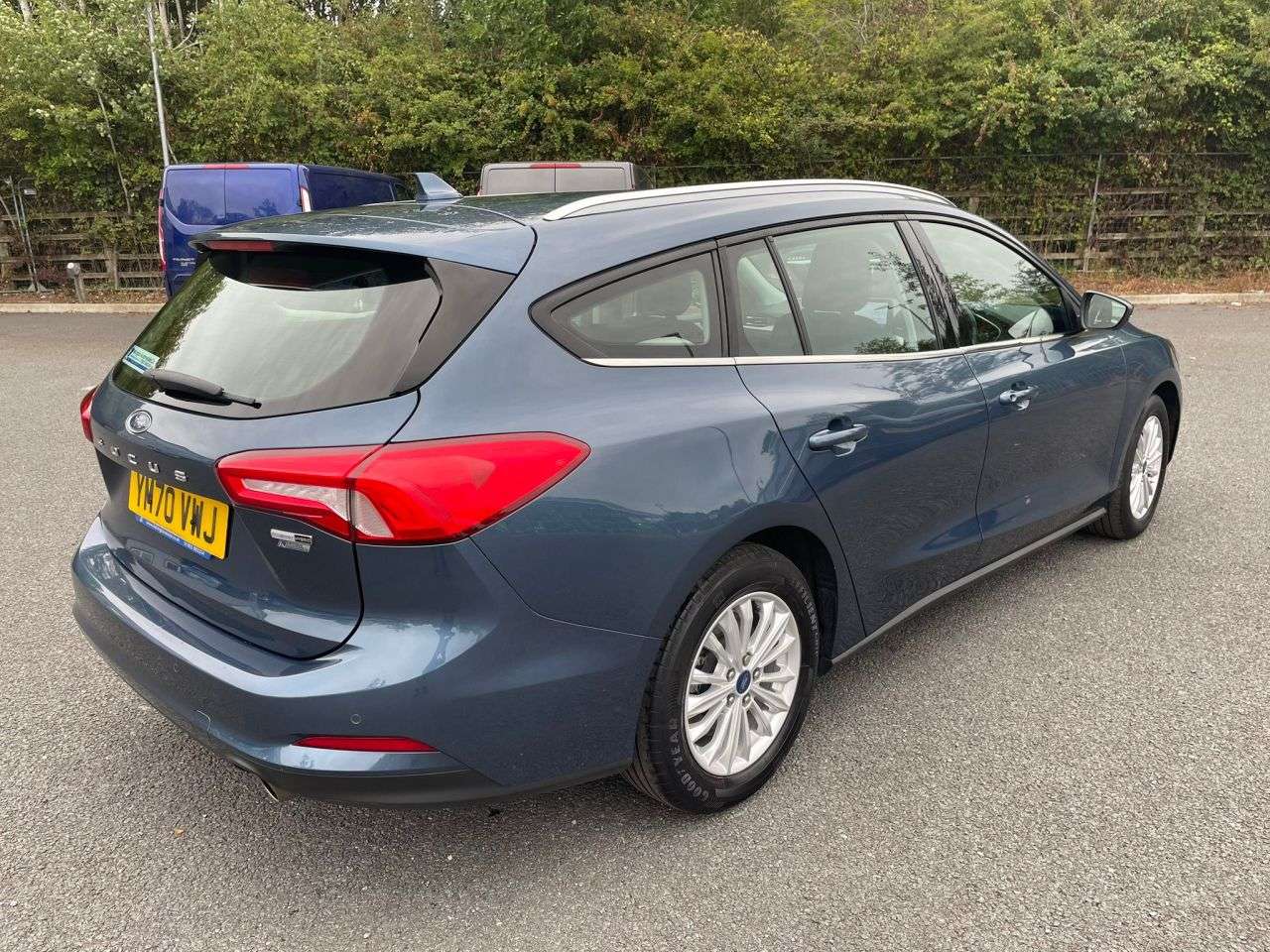 A 2021 FORD FOCUS TITANIUM EDITION A 2021 FORD FOCUS TITANIUM EDITION