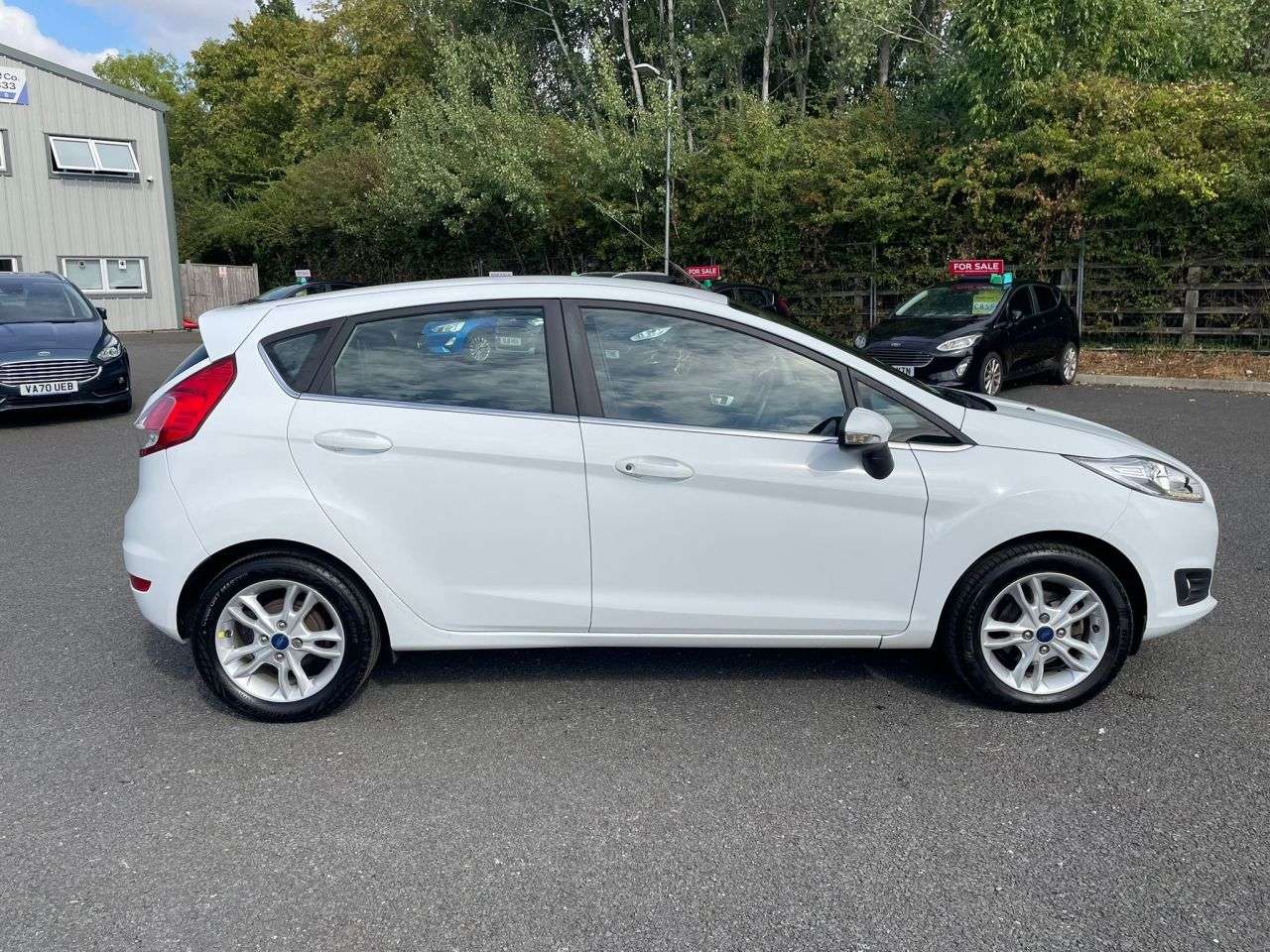 A 2017 FORD FIESTA 1.6 ZETEC AUTOMATIC A 2017 FORD FIESTA 1.6 ZETEC AUTOMATIC