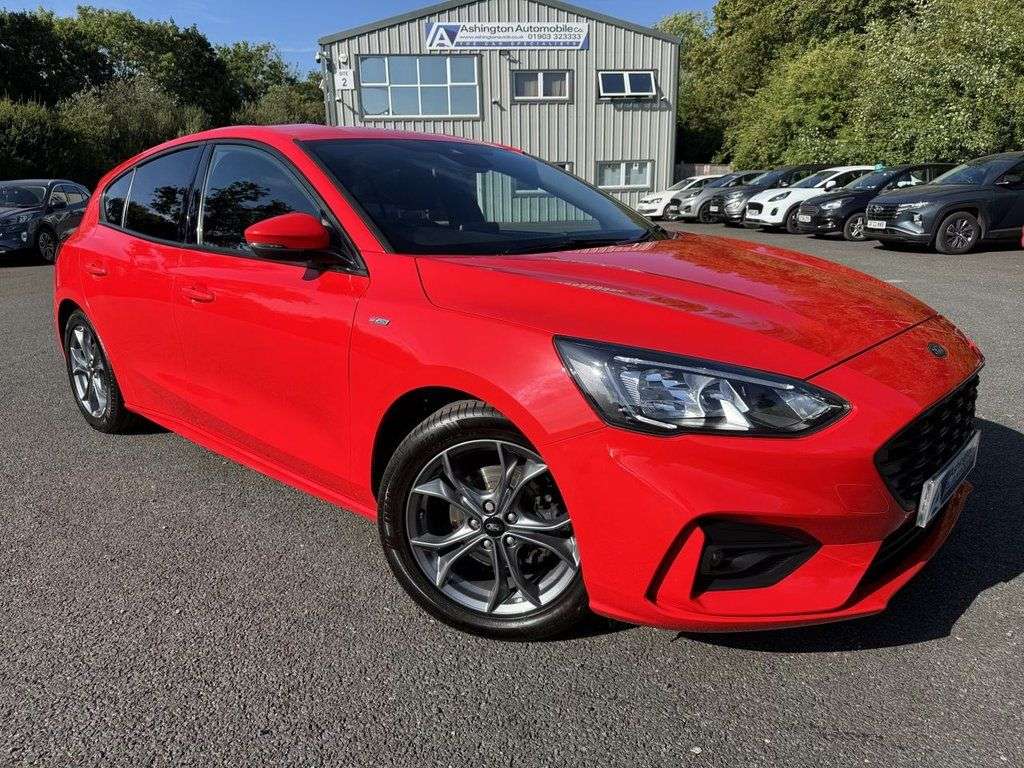 A 2019 FORD FOCUS 1.0 ST LINE 125 A 2019 FORD FOCUS 1.0 ST LINE 125