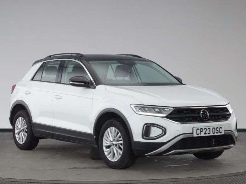 A 2023 VOLKSWAGEN T-ROC 1.0 TSI LIFE A 2023 VOLKSWAGEN T-ROC 1.0 TSI LIFE