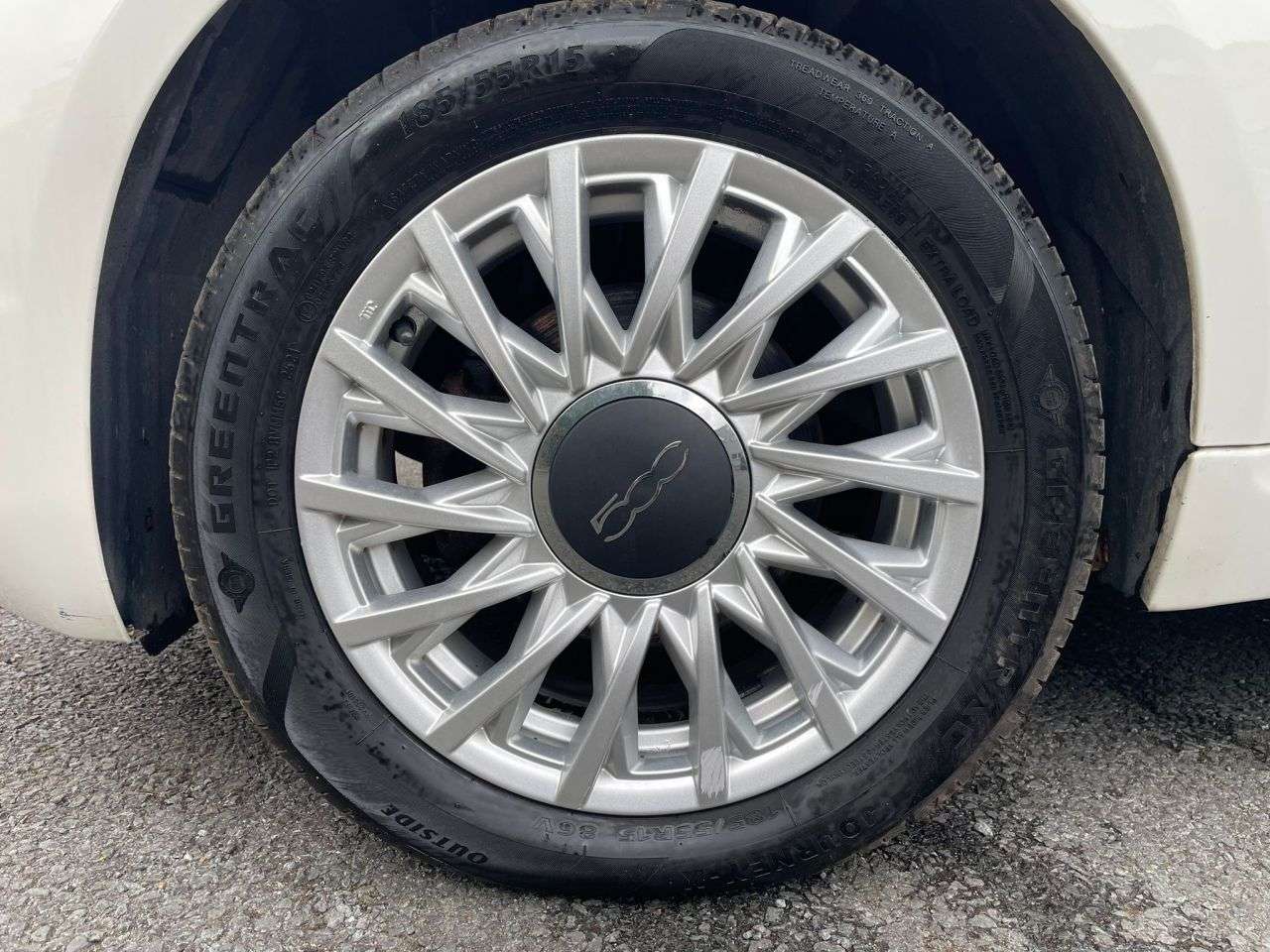 2017 FIAT 500 2017 FIAT 500