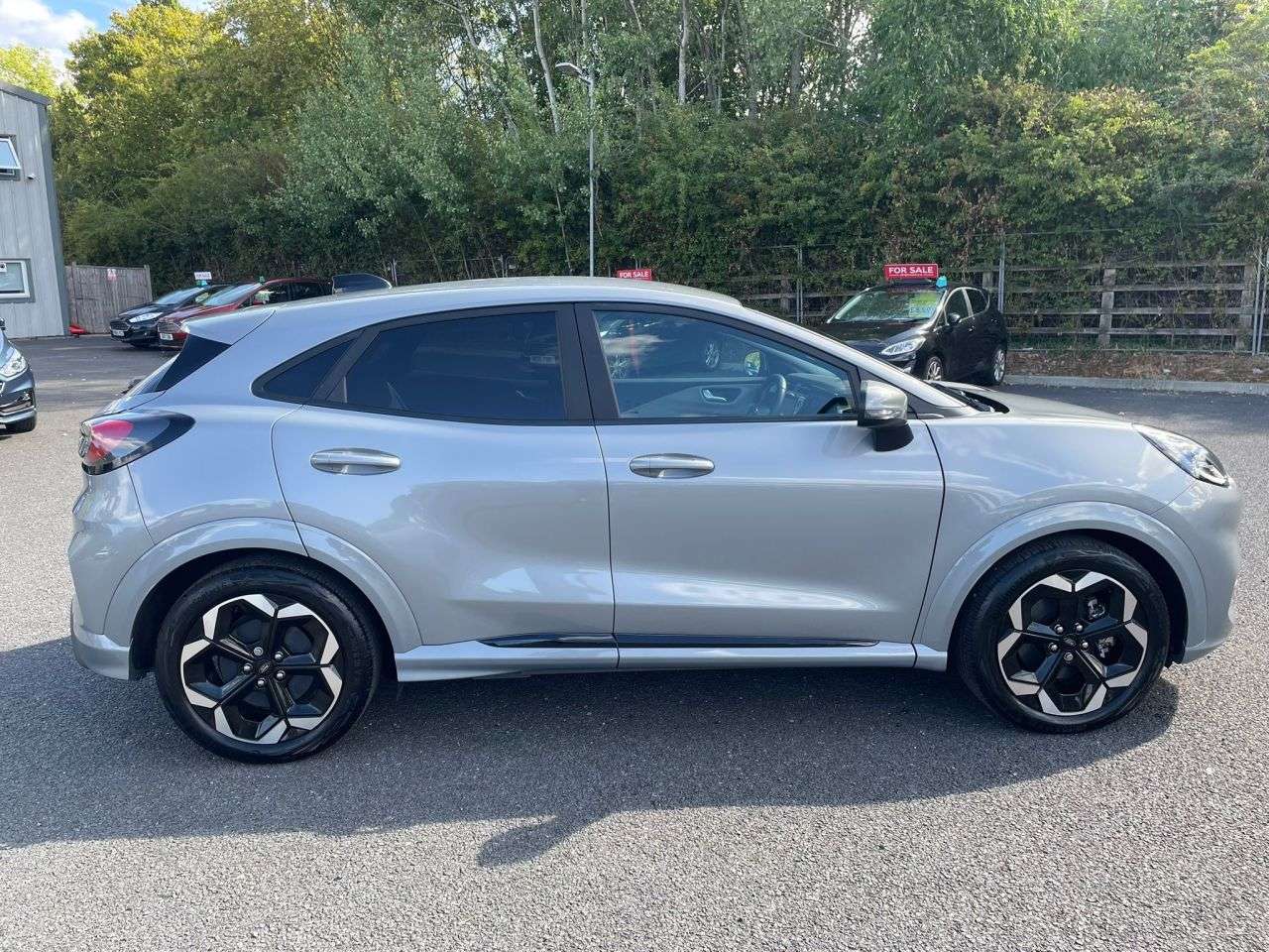 A 2025 FORD PUMA STANDARD RANGE 43 KWH PREMIUM AUTOMATIC 170 A 2025 FORD PUMA STANDARD RANGE 43 KWH PREMIUM AUTOMATIC 170