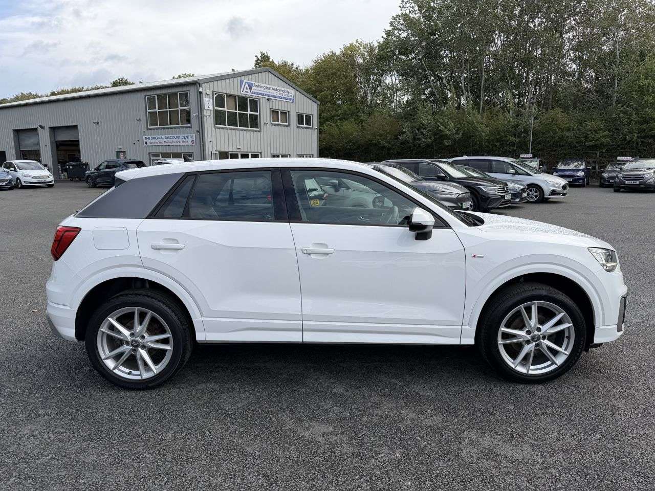 A 2020 AUDI Q2 1.0 TFSI 30 S LINE A 2020 AUDI Q2 1.0 TFSI 30 S LINE