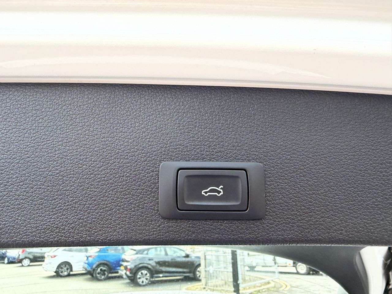 2020 AUDI Q2 2020 AUDI Q2
