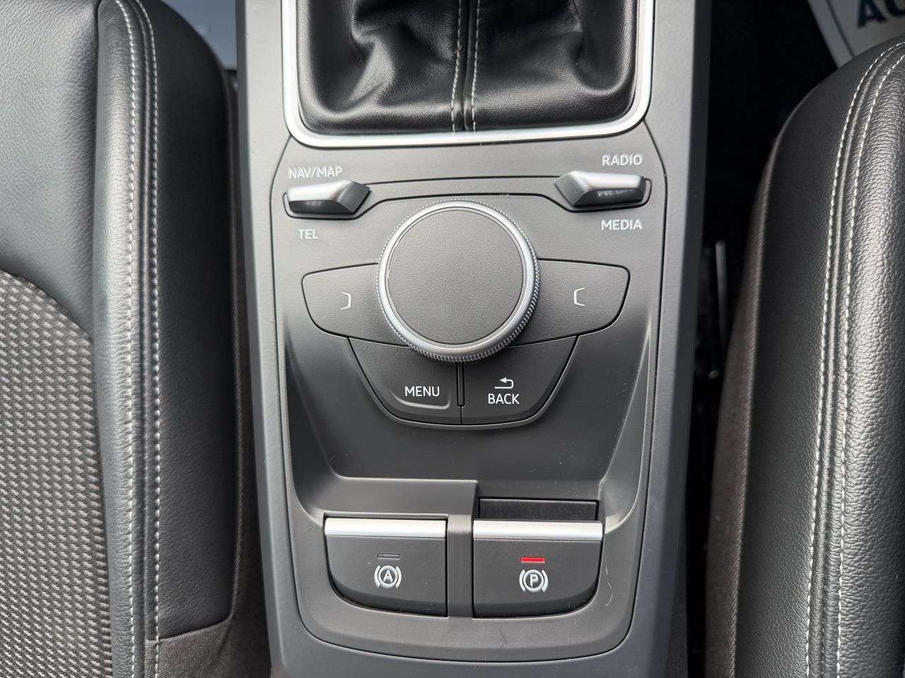 2020 AUDI Q2 2020 AUDI Q2