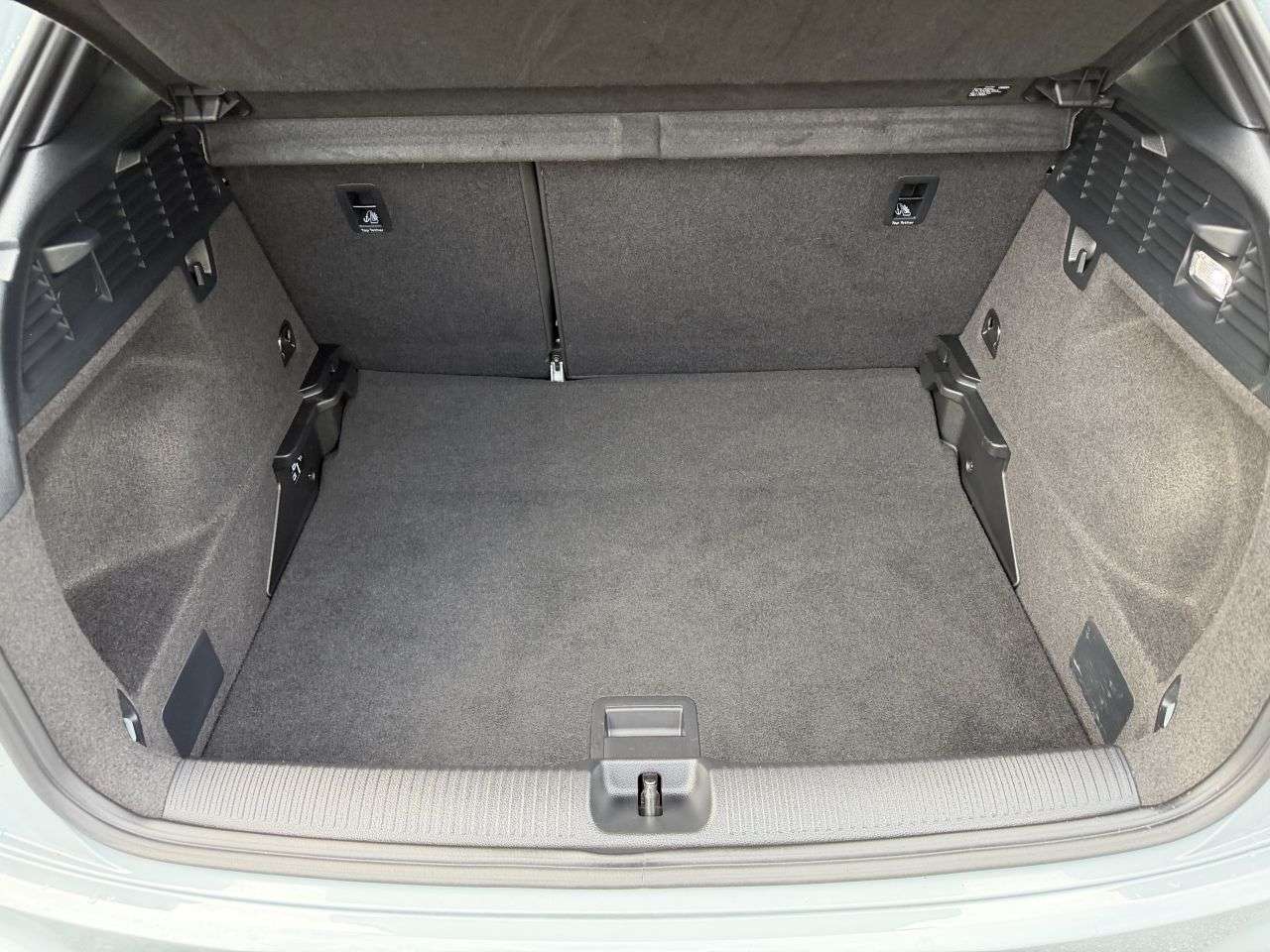 2023 AUDI Q2 2023 AUDI Q2
