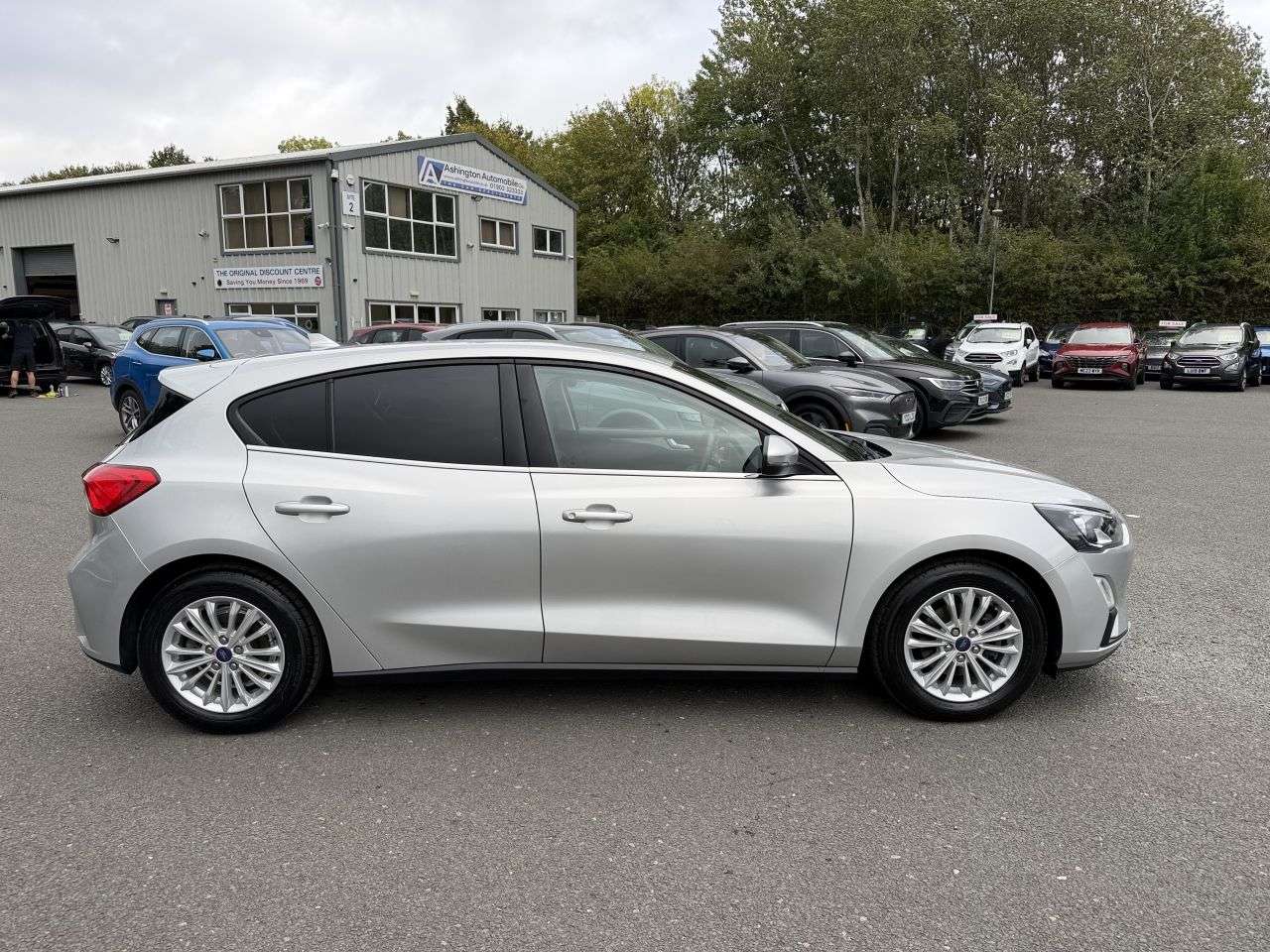 A 2020 FORD FOCUS 1.0 TITANIUM 125 A 2020 FORD FOCUS 1.0 TITANIUM 125