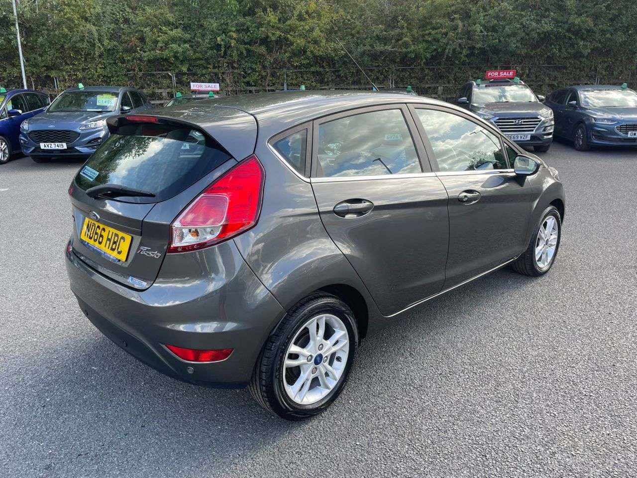 A 2016 FORD FIESTA 1.0 ZETEC AUTOMATIC 100 A 2016 FORD FIESTA 1.0 ZETEC AUTOMATIC 100