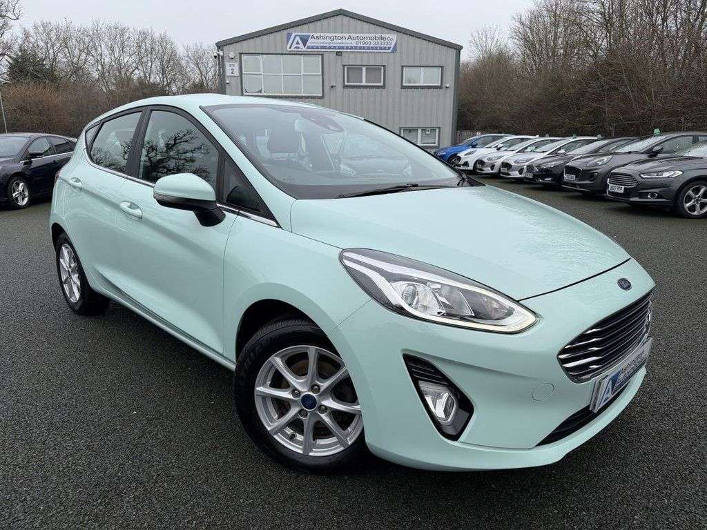 A 2018 FORD FIESTA 1.0 TITANIUM B&O PLAY SERIES AUTOMATIC 100 A 2018 FORD FIESTA 1.0 TITANIUM B&O PLAY SERIES AUTOMATIC 100