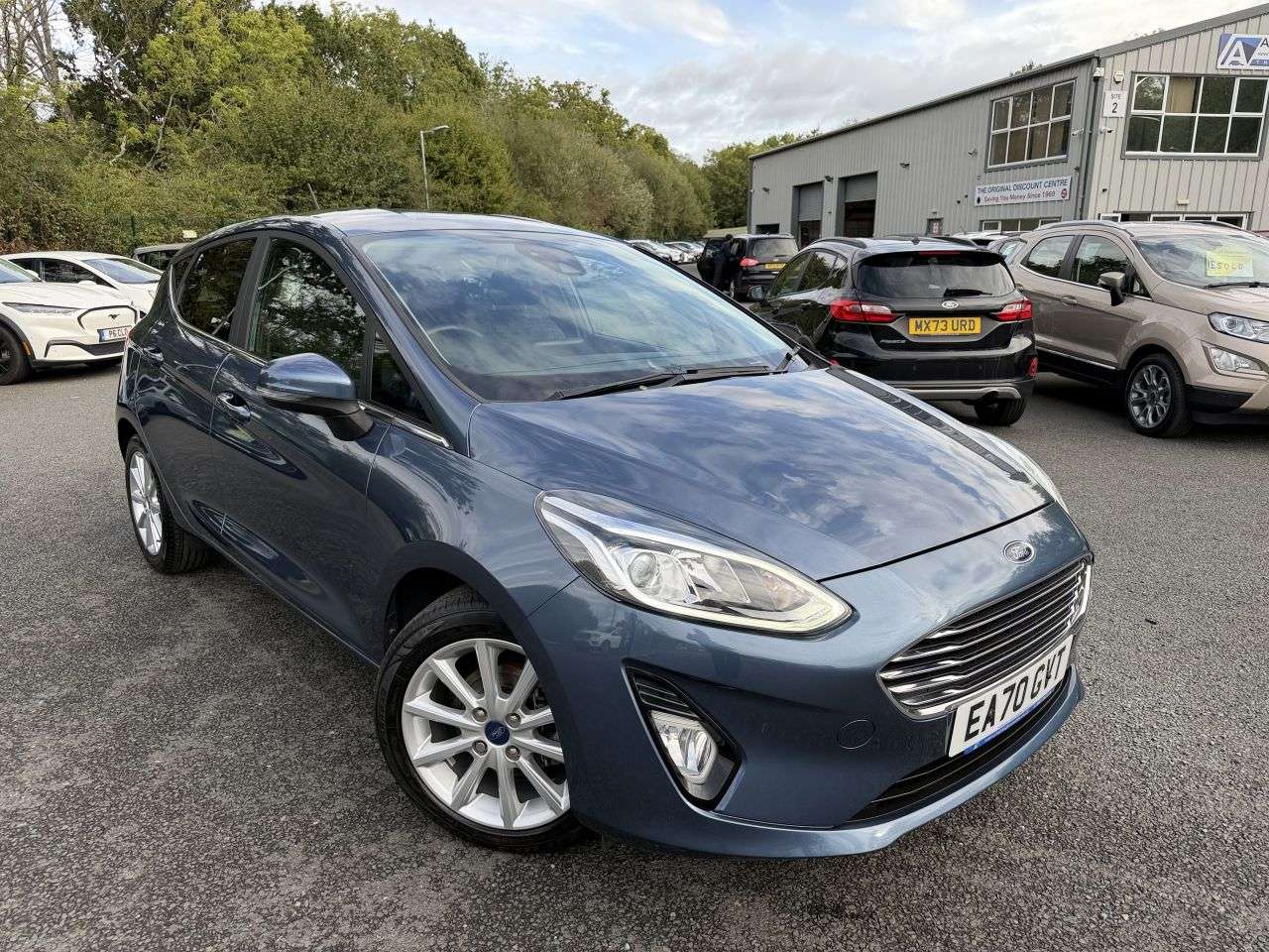 A 2020 FORD FIESTA TITANIUM A 2020 FORD FIESTA TITANIUM