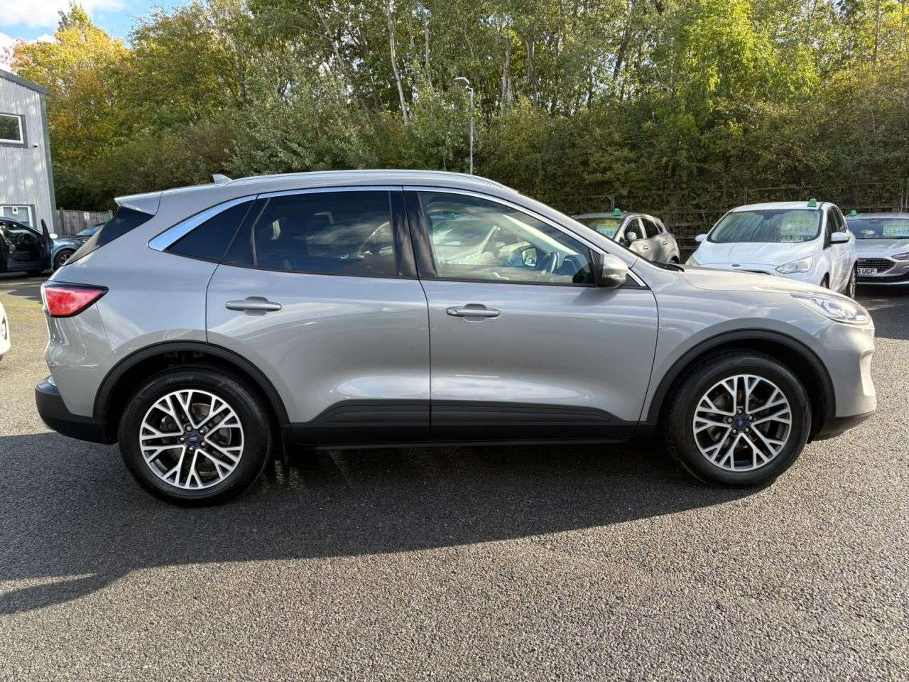 A 2021 FORD KUGA 1.5 TDCI ECOBLUE TITANIUM EDITION 120 SUV A 2021 FORD KUGA 1.5 TDCI ECOBLUE TITANIUM EDITION 120 SUV