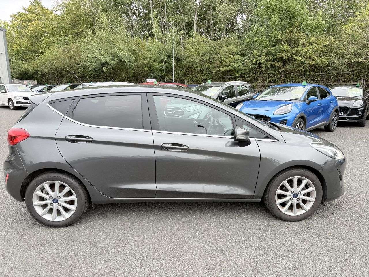 A 2017 FORD FIESTA 1.0 TITANIUM 100 A 2017 FORD FIESTA 1.0 TITANIUM 100