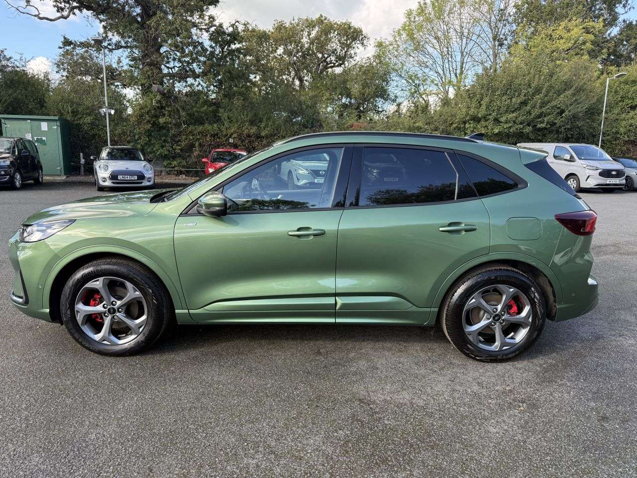 A 2024 FORD KUGA 2.5H ST LINE HYBRID AUTOMATIC 180 A 2024 FORD KUGA 2.5H ST LINE HYBRID AUTOMATIC 180