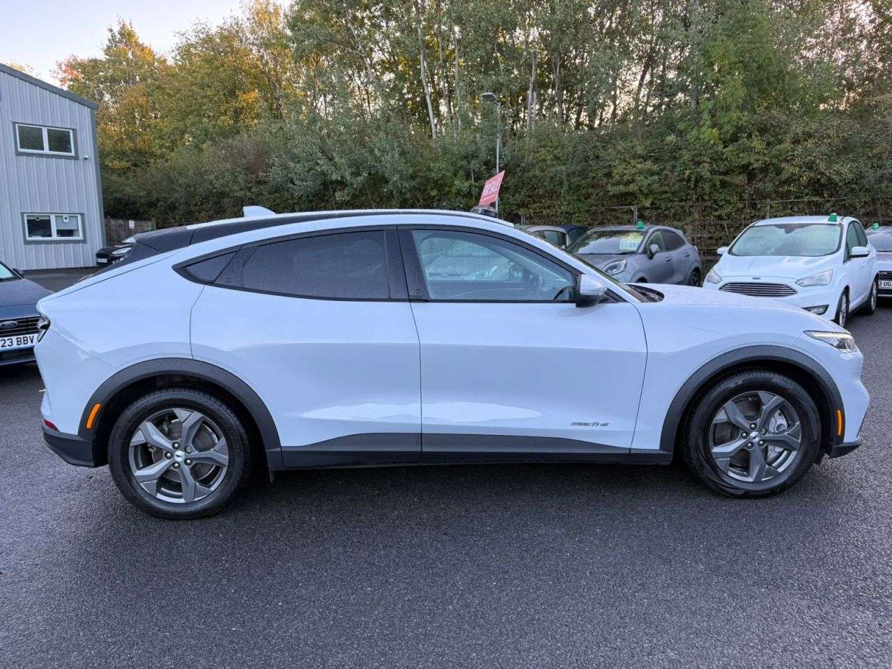 A 2021 FORD MUSTANG MACH-E STANDARD RANGE 70KWH AUTOMATIC 269 A 2021 FORD MUSTANG MACH-E STANDARD RANGE 70KWH AUTOMATIC 269