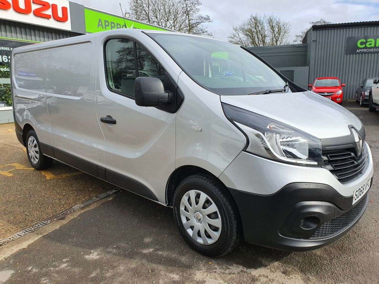 A 2018 RENAULT TRAFIC LL29 BUSINESS DCI A 2018 RENAULT TRAFIC LL29 BUSINESS DCI