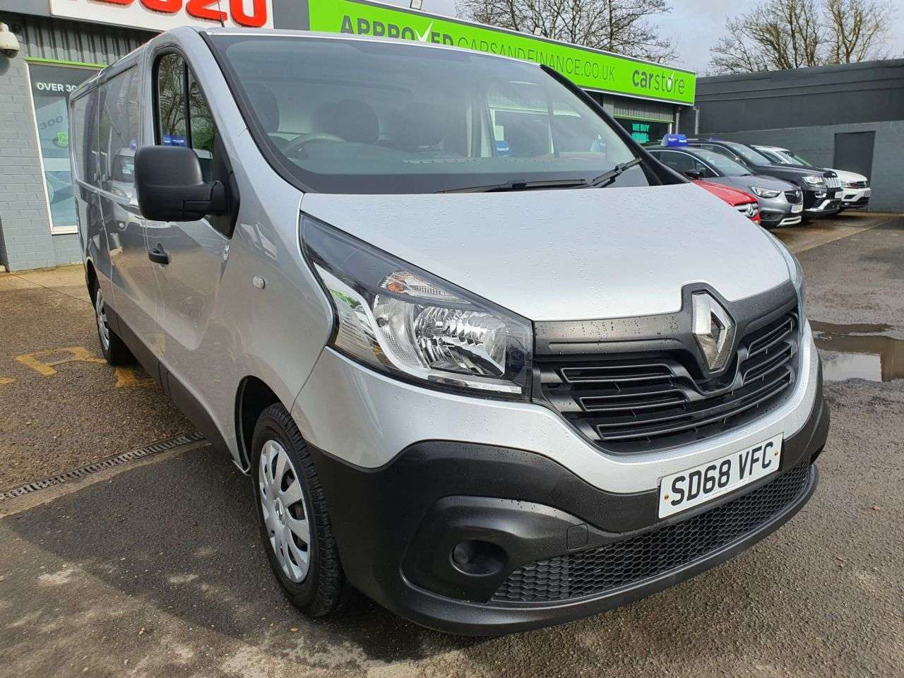 A 2018 RENAULT TRAFIC LL29 BUSINESS DCI A 2018 RENAULT TRAFIC LL29 BUSINESS DCI