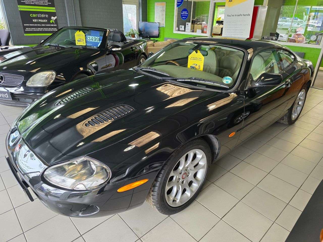 2000 JAGUAR XJR 2000 JAGUAR XJR