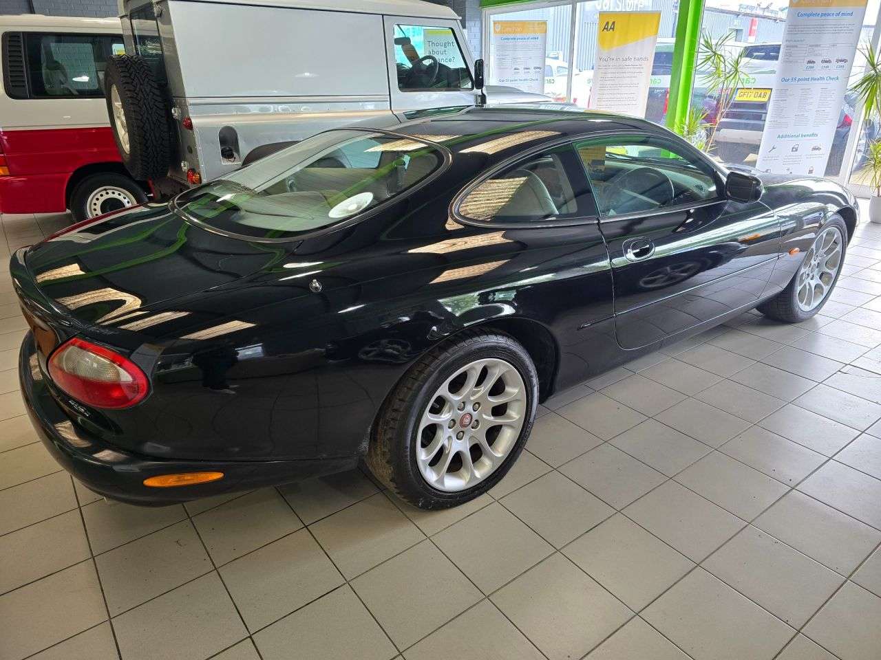 2000 JAGUAR XJR 2000 JAGUAR XJR