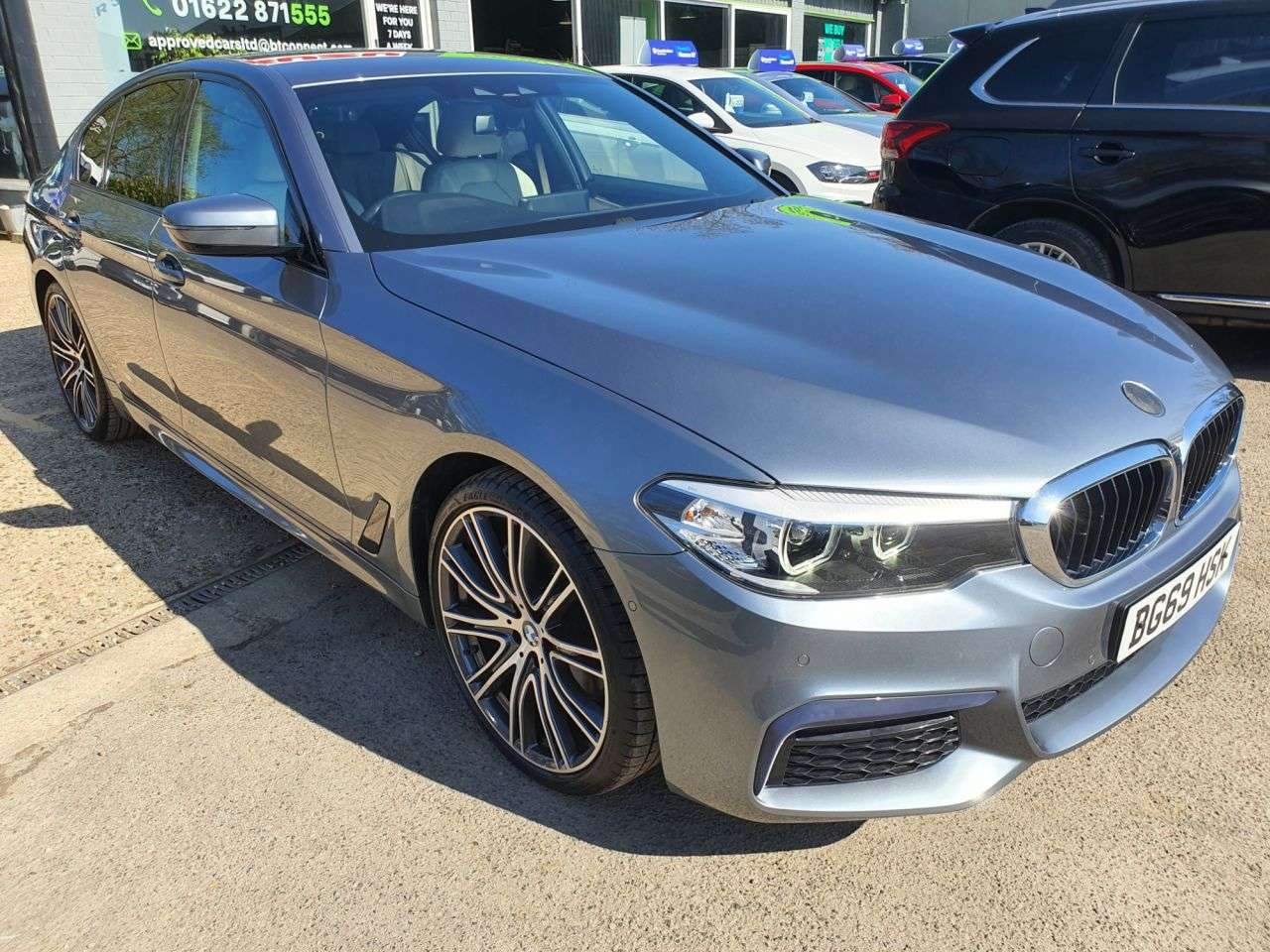 A 2019 BMW 5 SERIES 530I M SPORT A 2019 BMW 5 SERIES 530I M SPORT