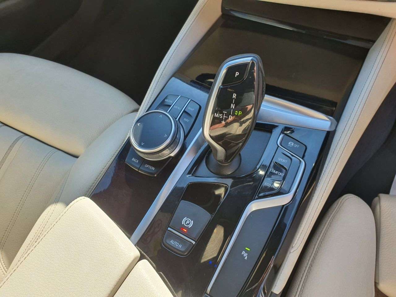 2019 BMW 5 SERIES 2019 BMW 5 SERIES