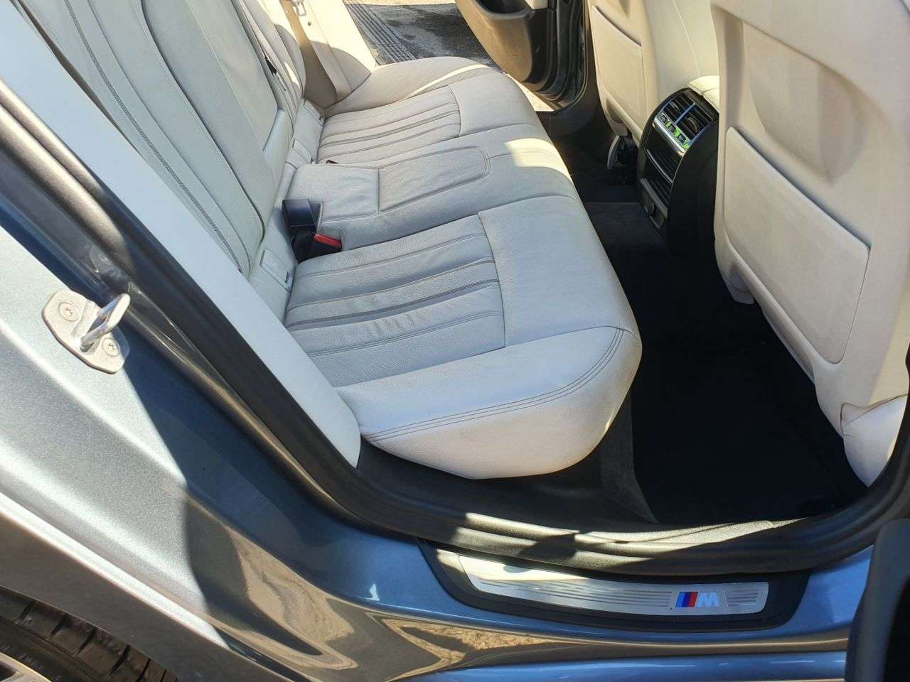 2019 BMW 5 SERIES 2019 BMW 5 SERIES