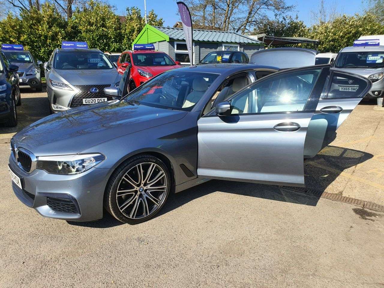 2019 BMW 5 SERIES 2019 BMW 5 SERIES