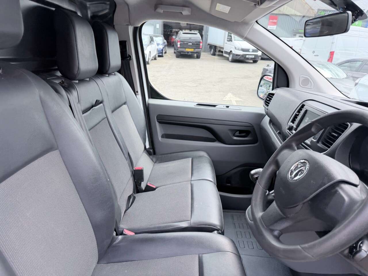 2019 VAUXHALL VIVARO 2019 VAUXHALL VIVARO
