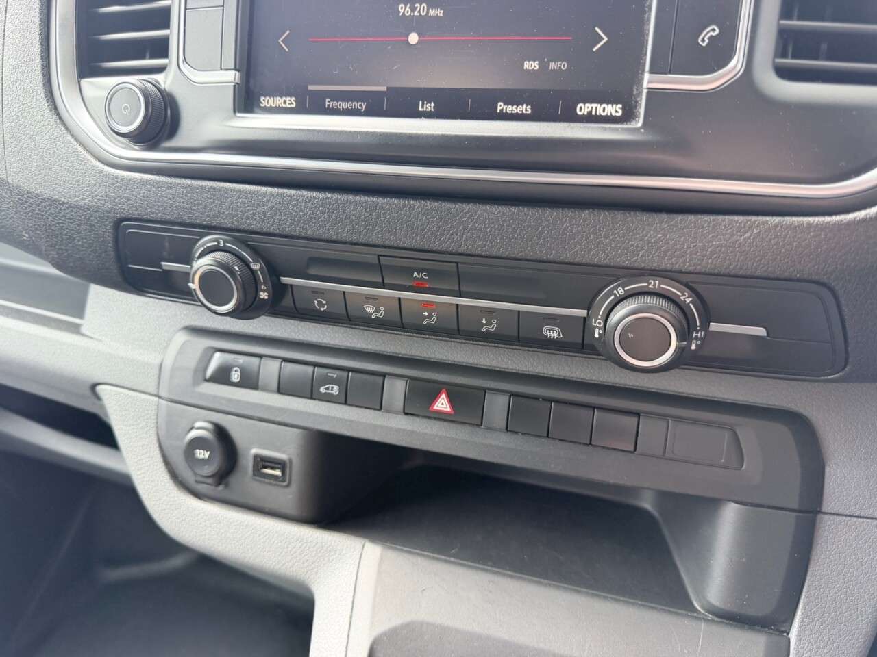 2019 VAUXHALL VIVARO 2019 VAUXHALL VIVARO