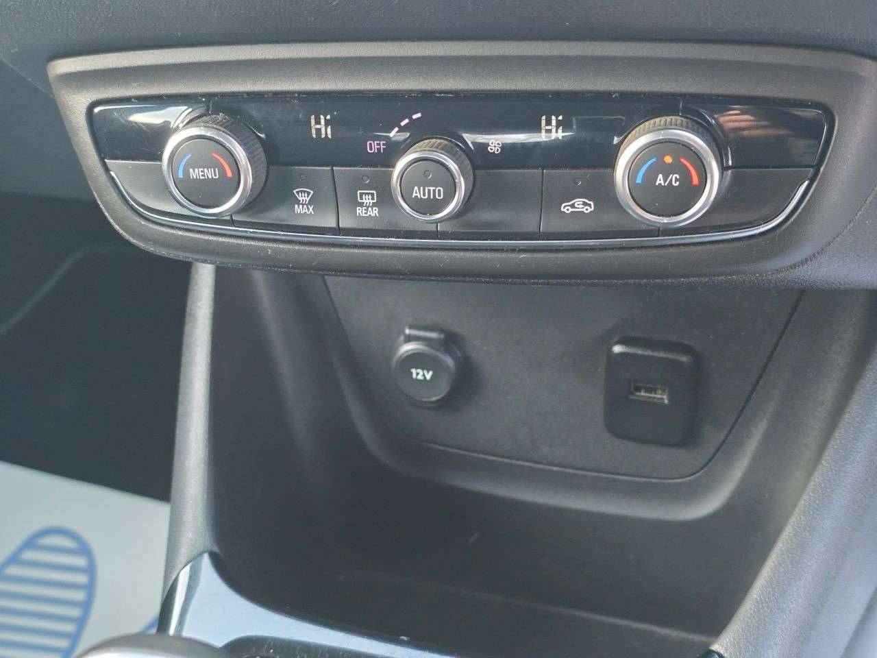 2017 VAUXHALL CROSSLAND X 2017 VAUXHALL CROSSLAND X