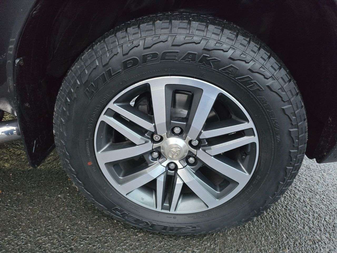 2019 TOYOTA HI-LUX 2019 TOYOTA HI-LUX