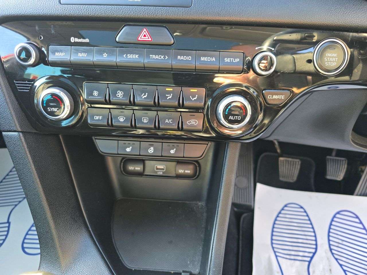 2021 KIA SPORTAGE 2021 KIA SPORTAGE