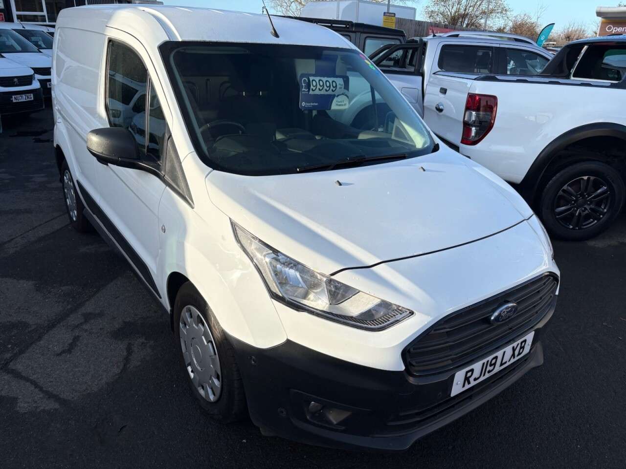 A 2019 FORD TRANSIT CONNECT 1.5 220 EcoBlue Panel, 80,000 miles, Euro 6, Automatic Gearbox, A/C, DAB, M A 2019 FORD TRANSIT CONNECT 1.5 220 EcoBlue Panel, 80,000 miles, Euro 6, Automatic Gearbox, A/C, DAB, M