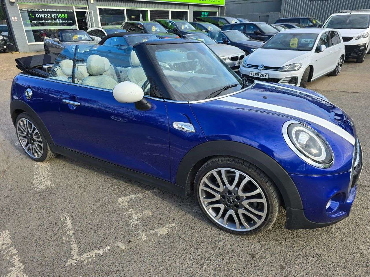 2018 MINI CONVERTIBLE 2018 MINI CONVERTIBLE