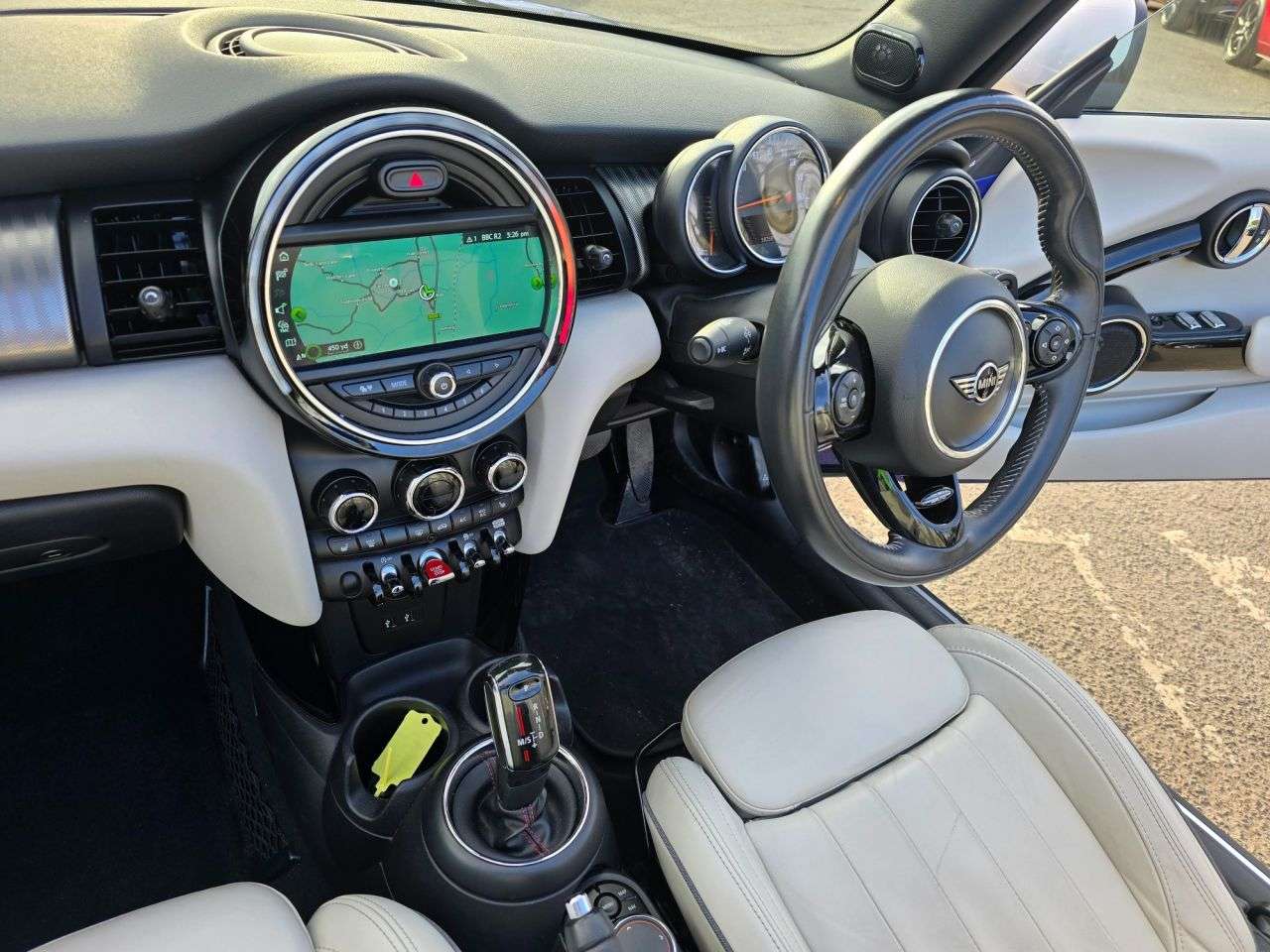 2018 MINI CONVERTIBLE 2018 MINI CONVERTIBLE